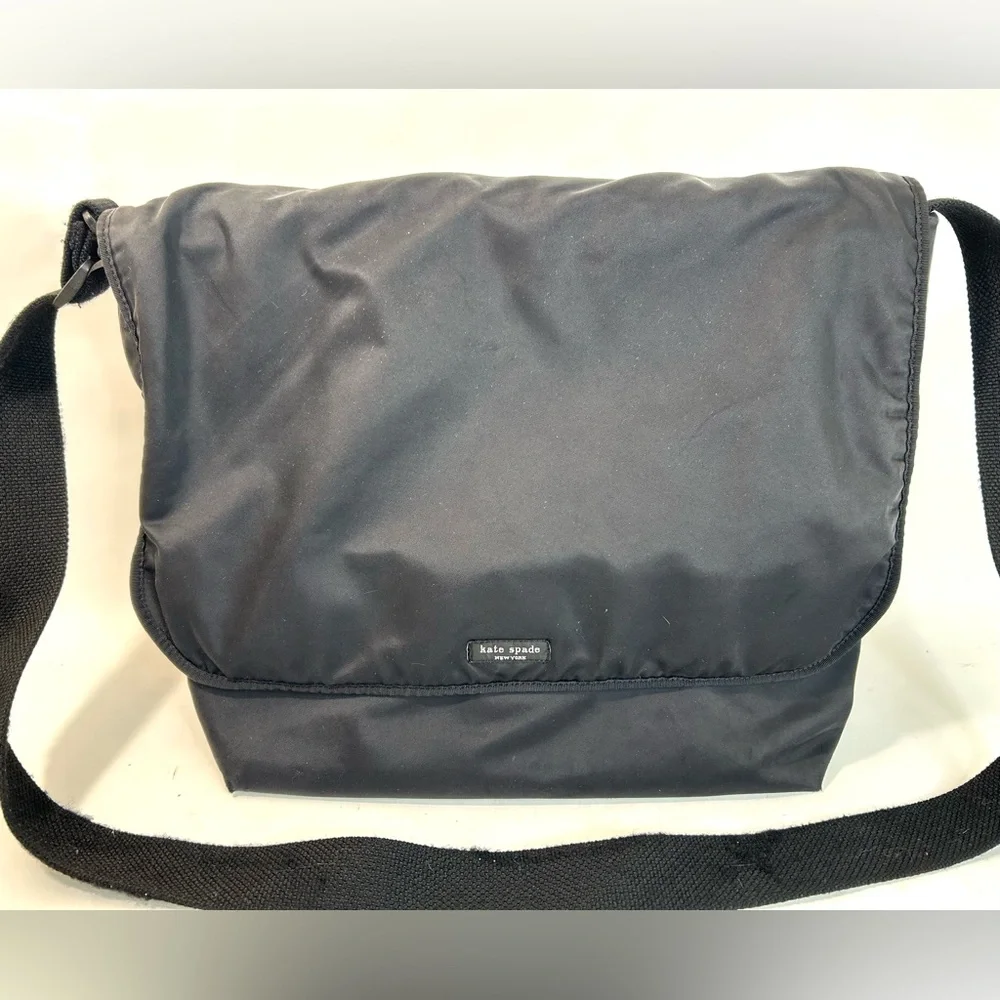 Kate Spade Black Nylon Messenger Laptop Bag Adjustable Crossbody Strap
